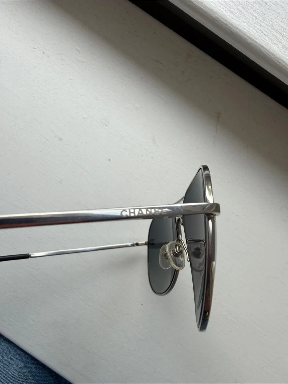 CHANEL PILOT SUNGLASSES - Picture 6 of 10
